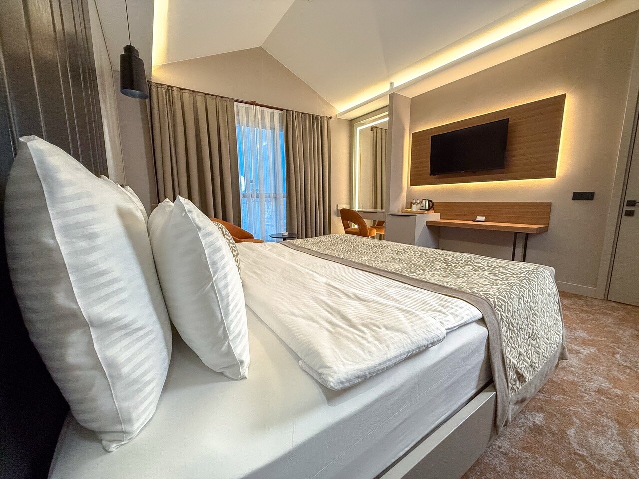 Penthouse Suite