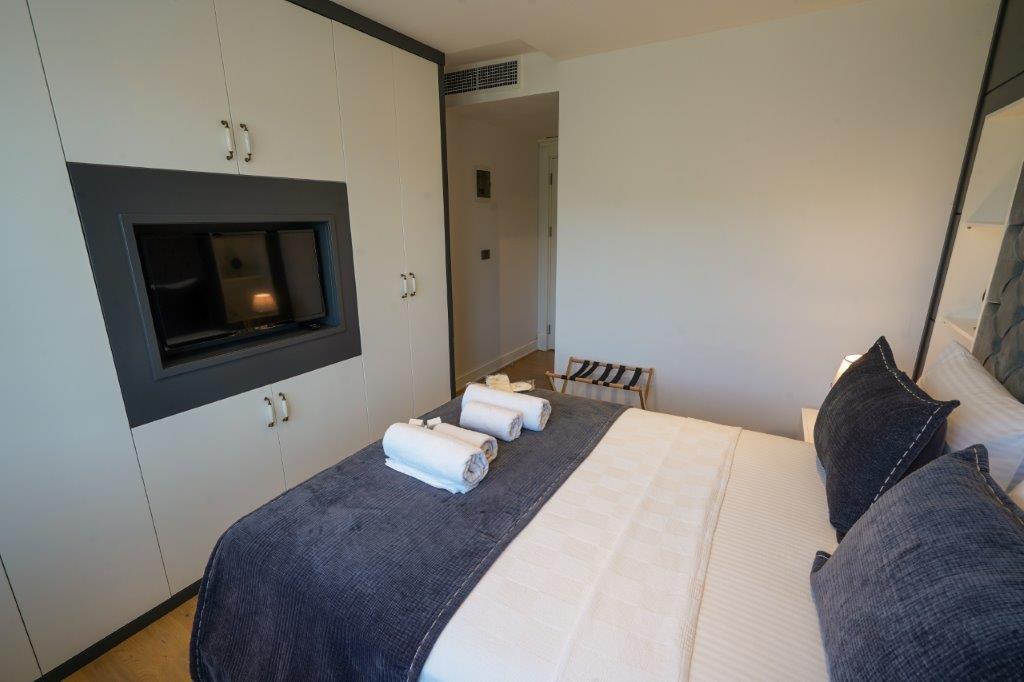 Cunda Eye +16 Adult Only