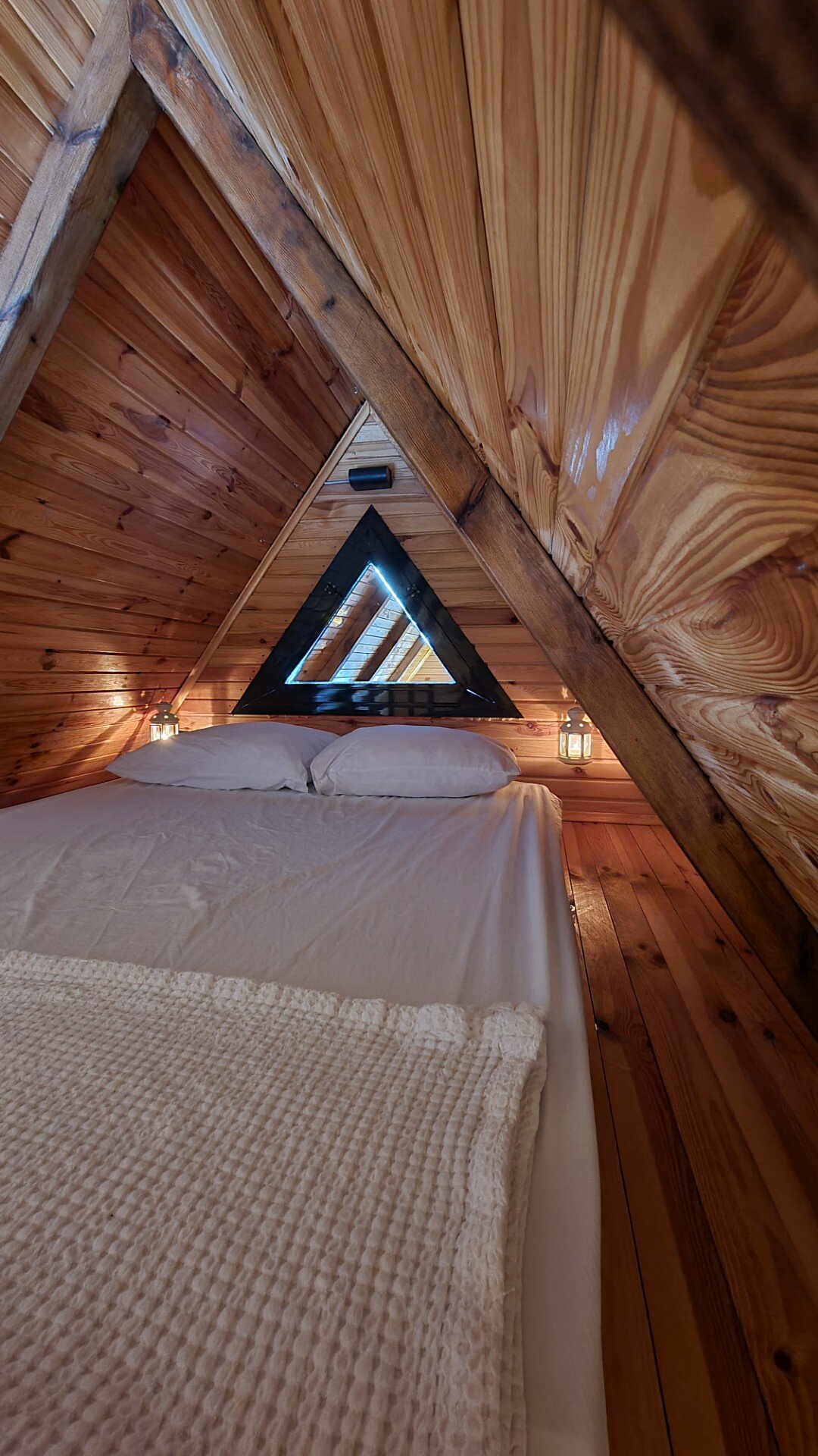 Suit Bungalov Oda