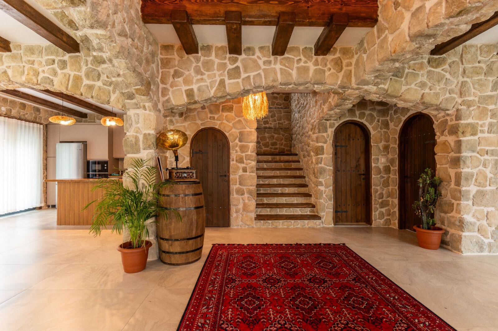 Köşk Botanik Taş Ev ( Isıtmalı Havuz ve Jakuzili)