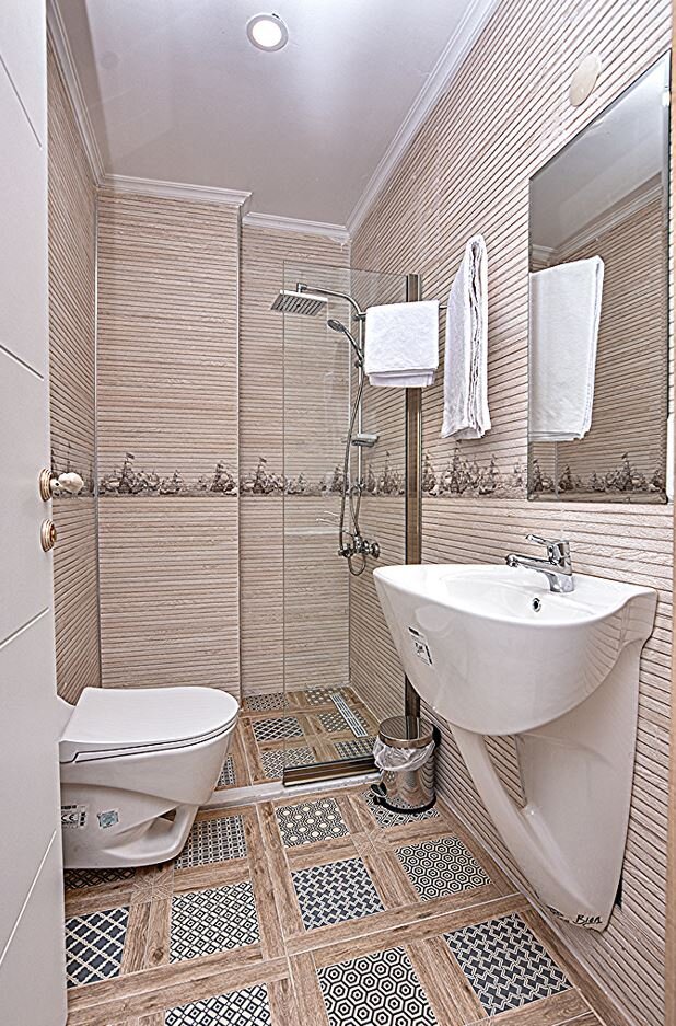 Standart Havuz Manzaralı Balkonlu