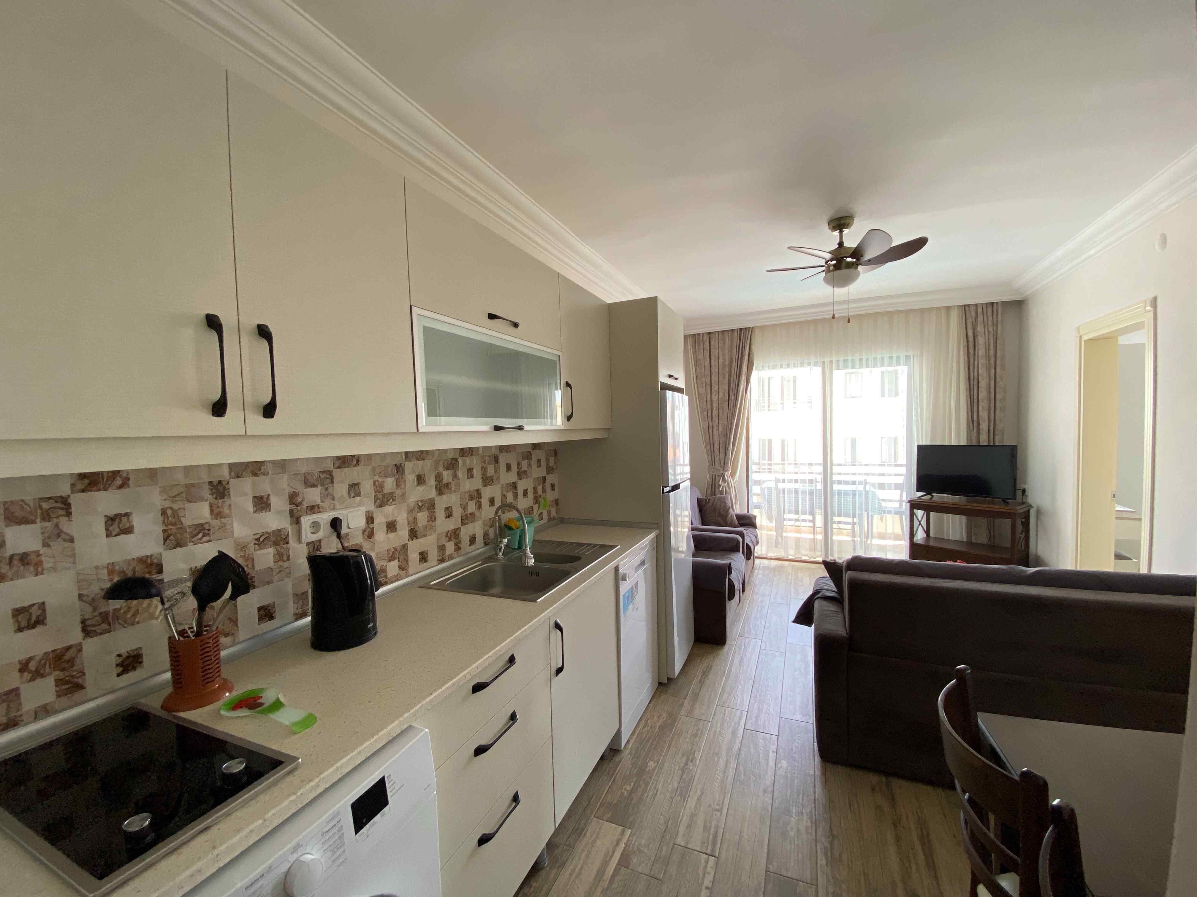 Havuz Manzaralı 2+1 Junior Suite