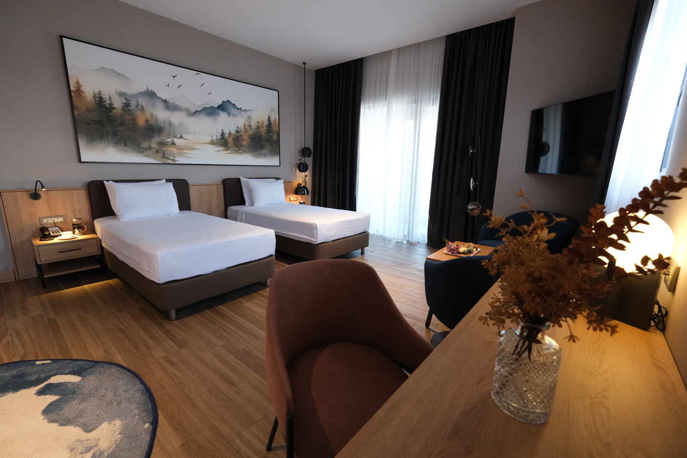 Grand Deluxe Twin Room