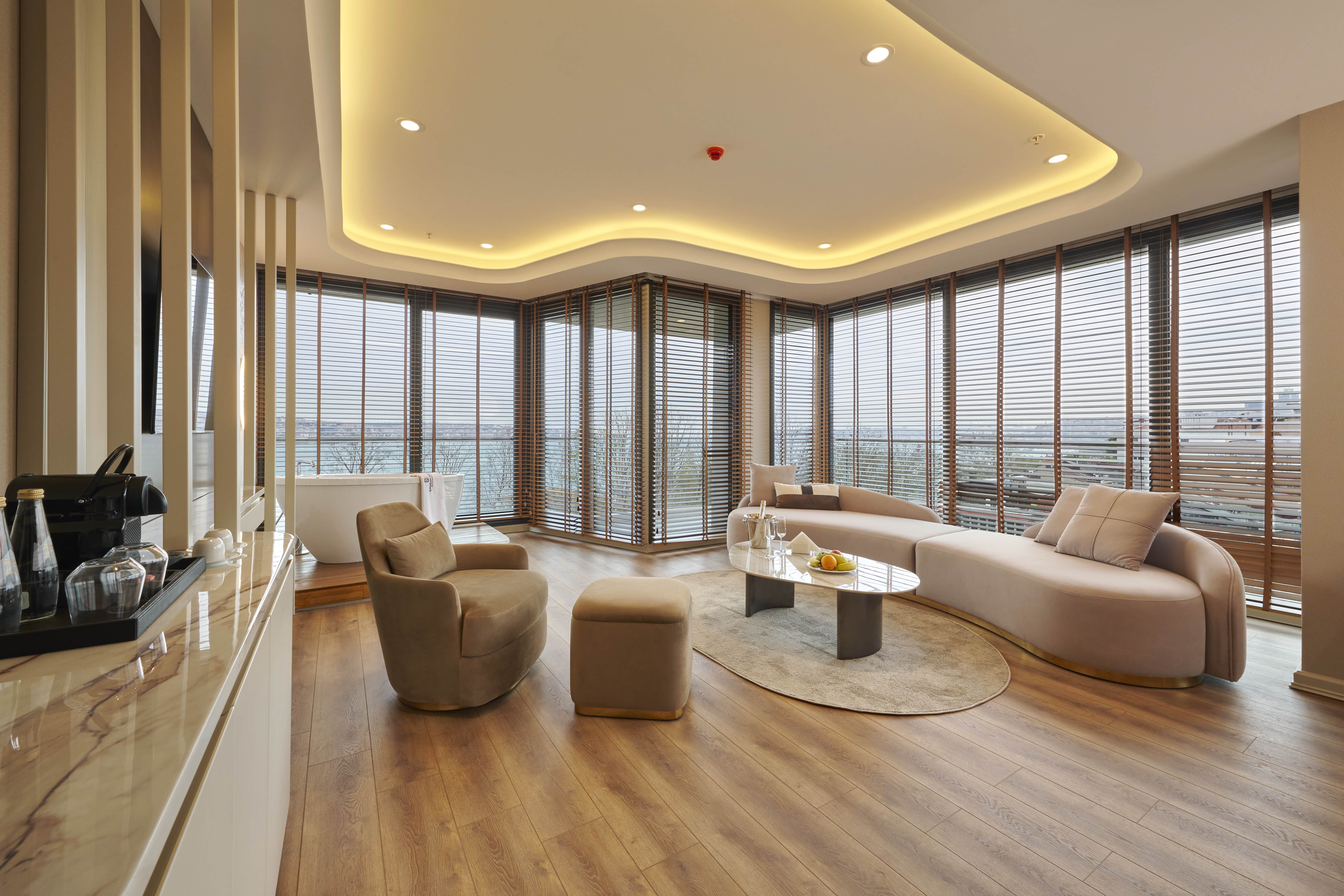İstanbul Süit, Boğaz Manzaralı