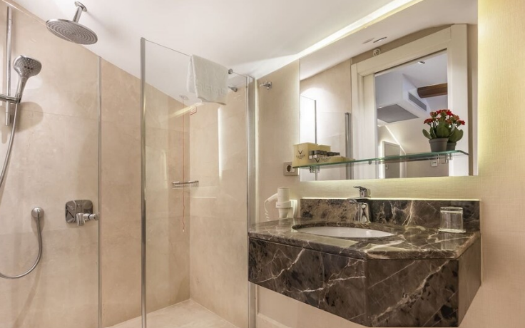 Veyron Hotels & Spa Istanbul
