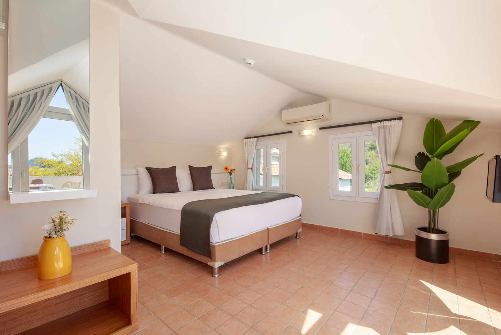 Teras Oda (Teraslı)