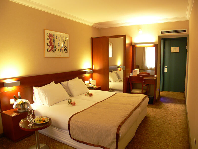 Feronya Hotel