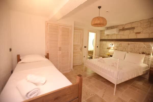 Bodrum Kat Standart Oda