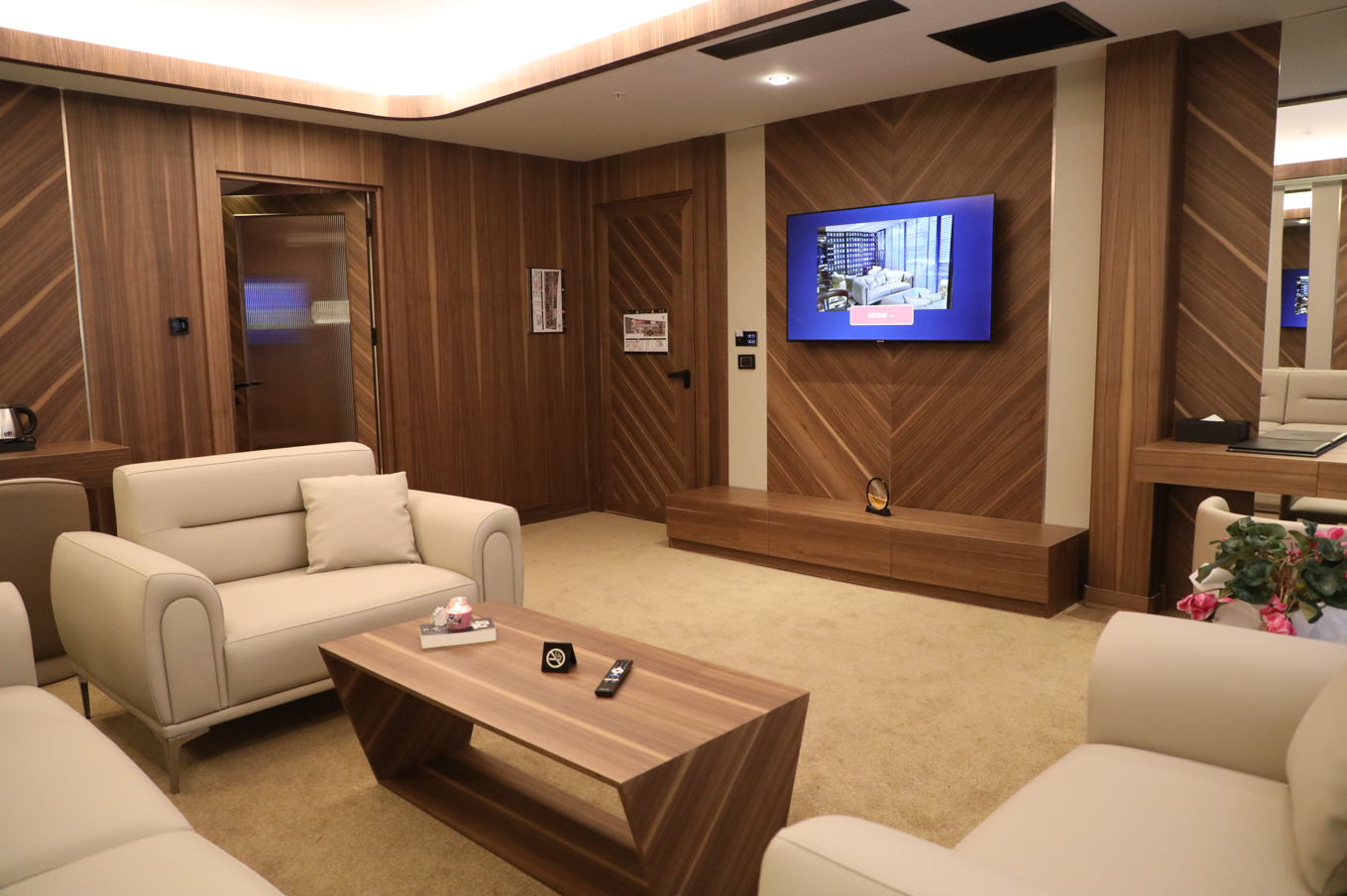 Grand Suite Room