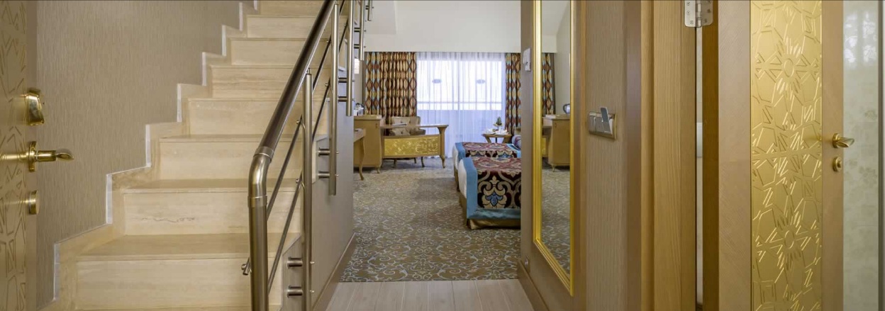 Royal Holiday Palace