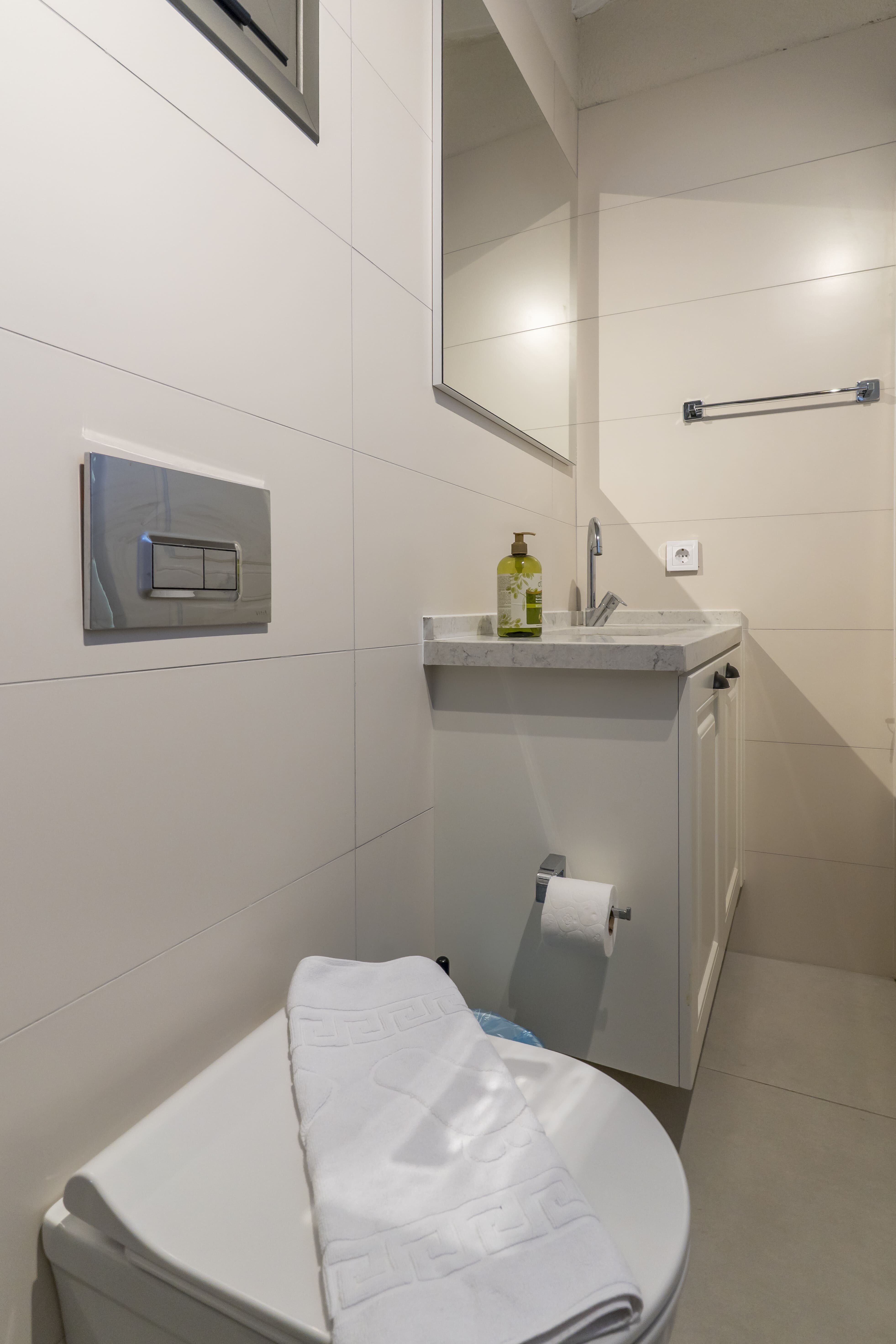 Naro Suites 1