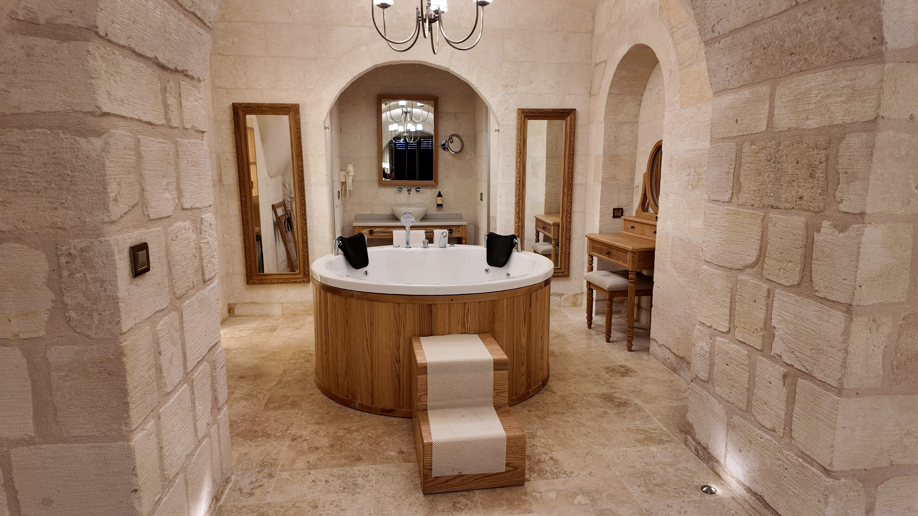 King Suite
