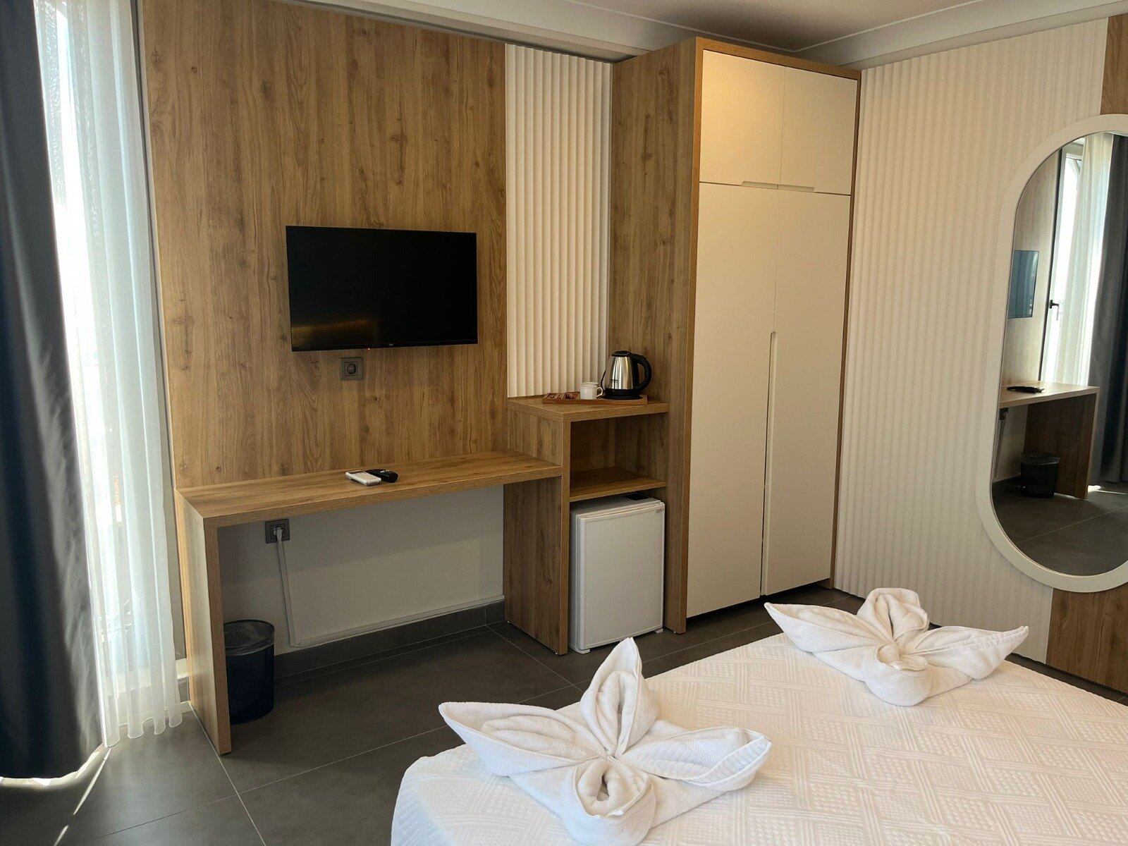 Super Deluxe Room