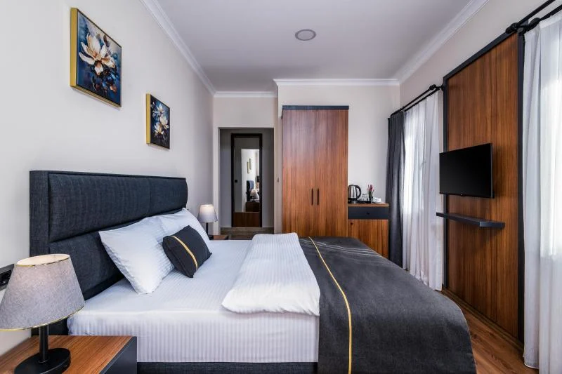 SH Hotel Business Karşıyaka