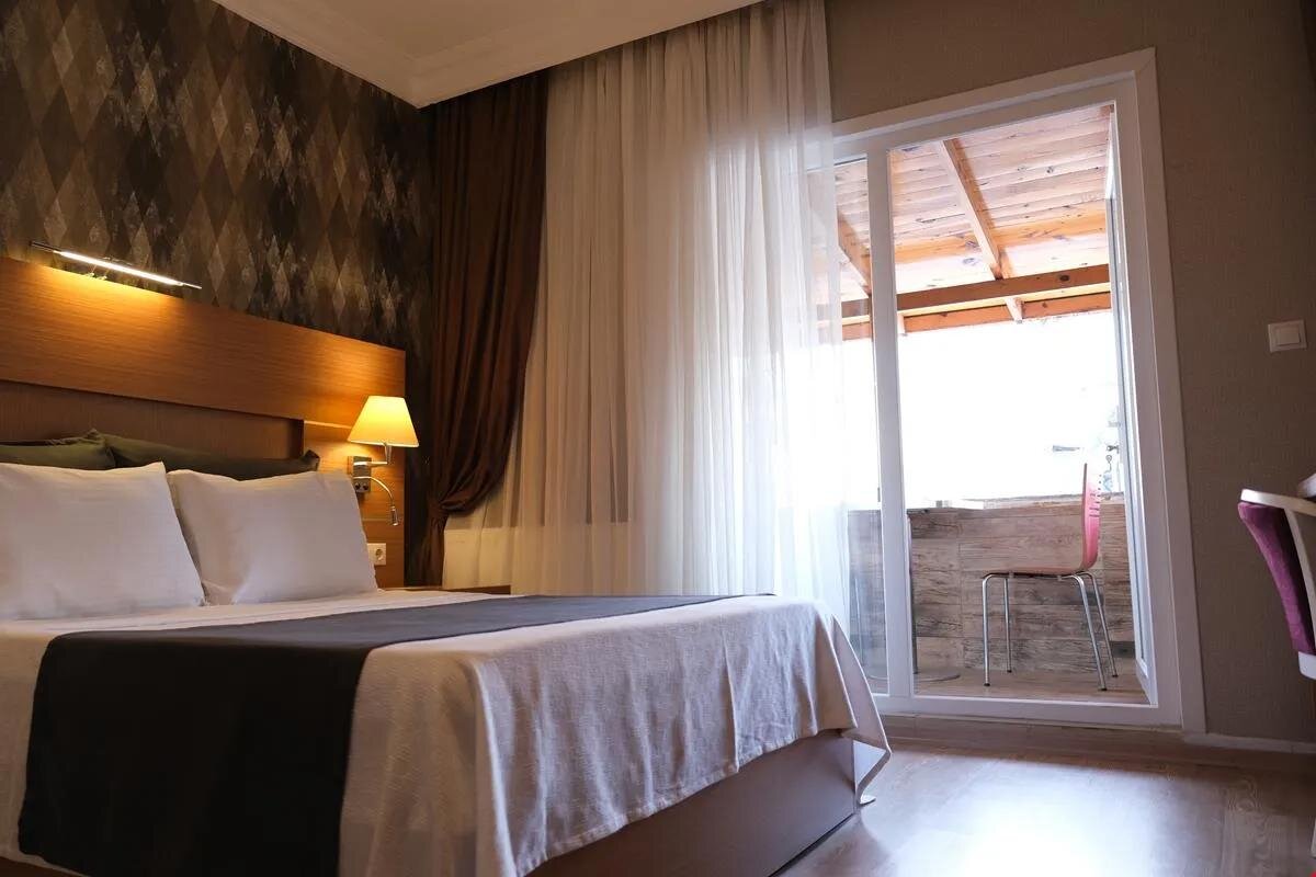 Rhisos Otel