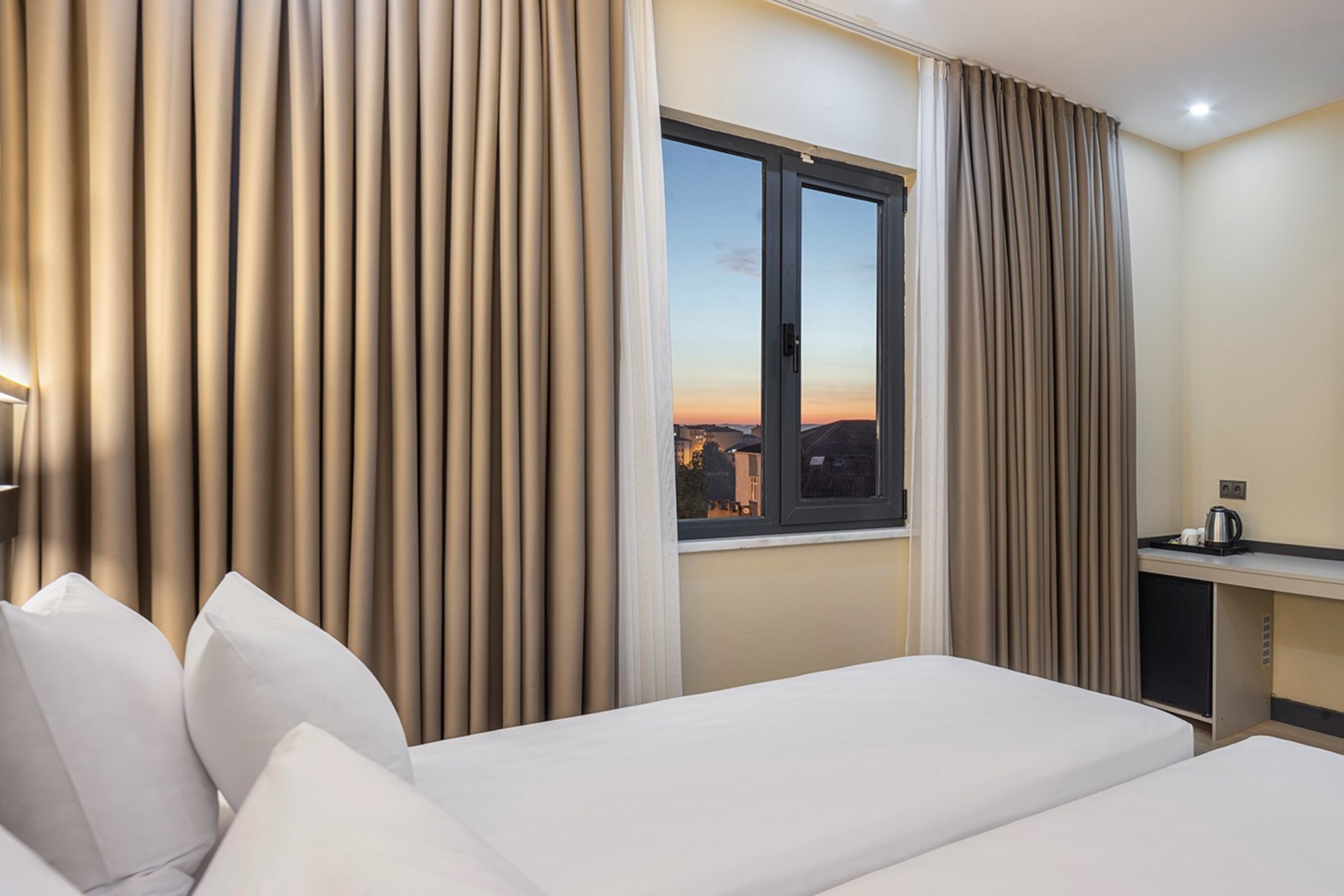 2 Single Premium Room