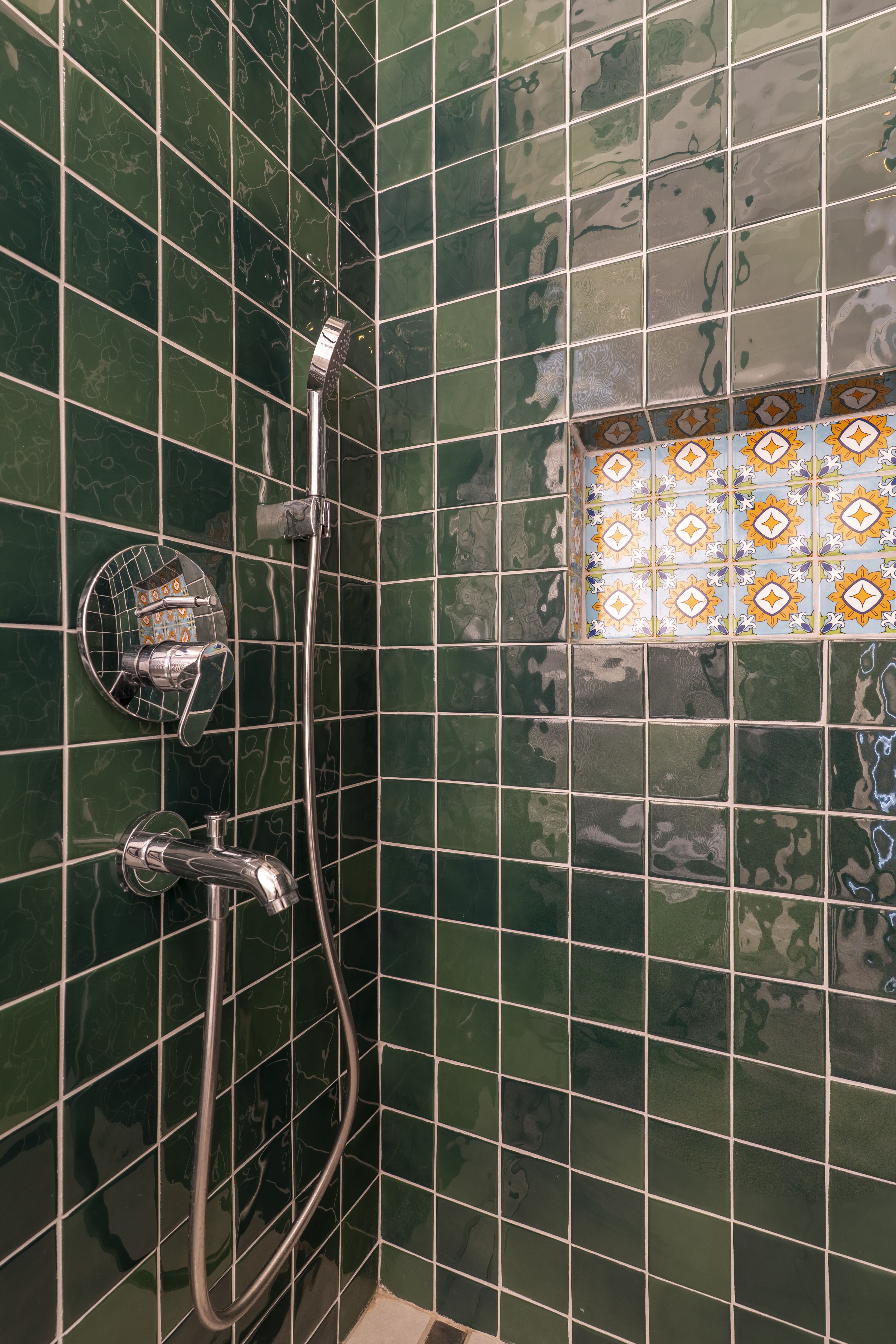 Naro Suites 3