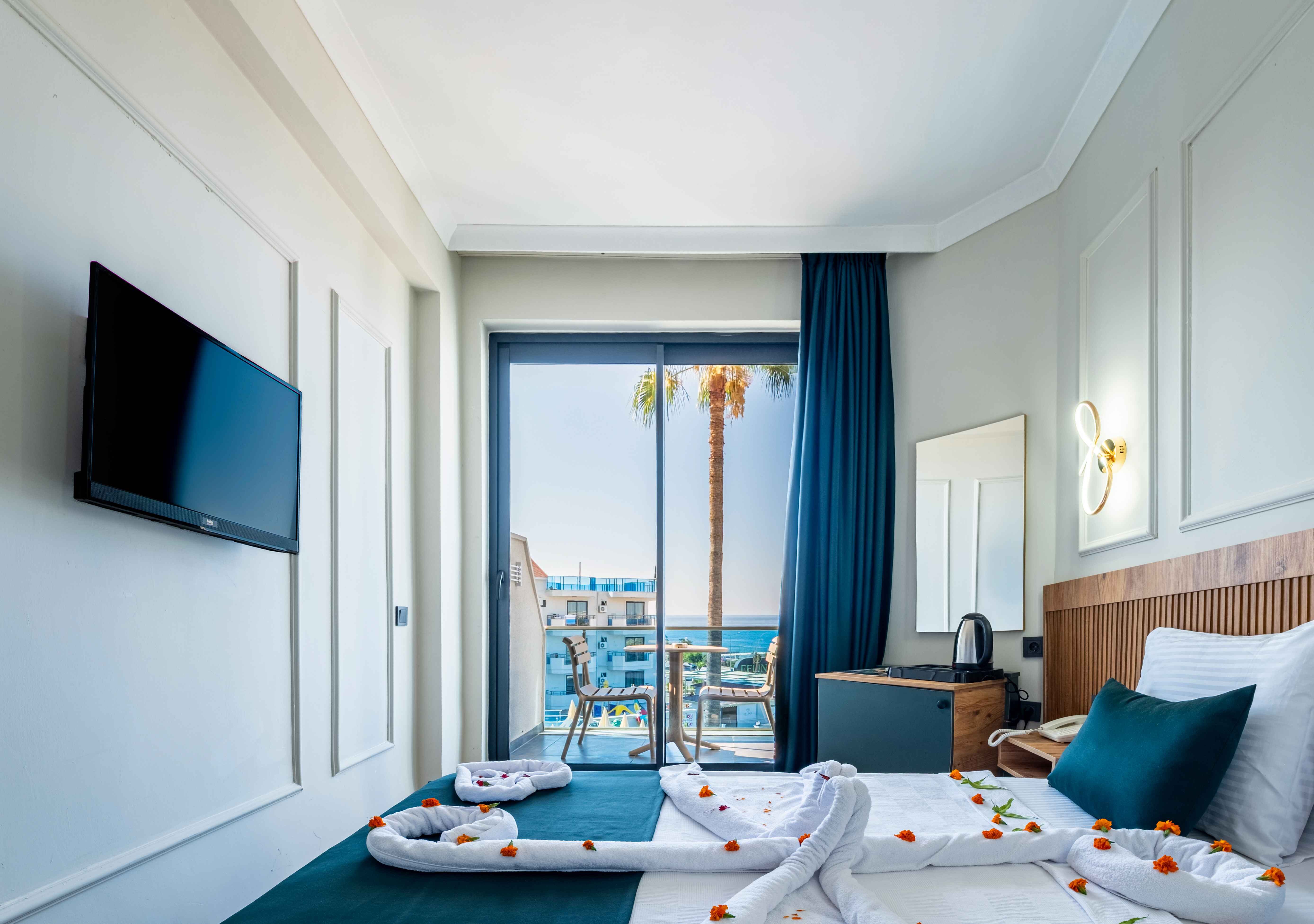 Standart Deniz Manzaralı Oda