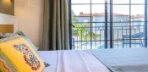 Superior Room with Pool View Görseli