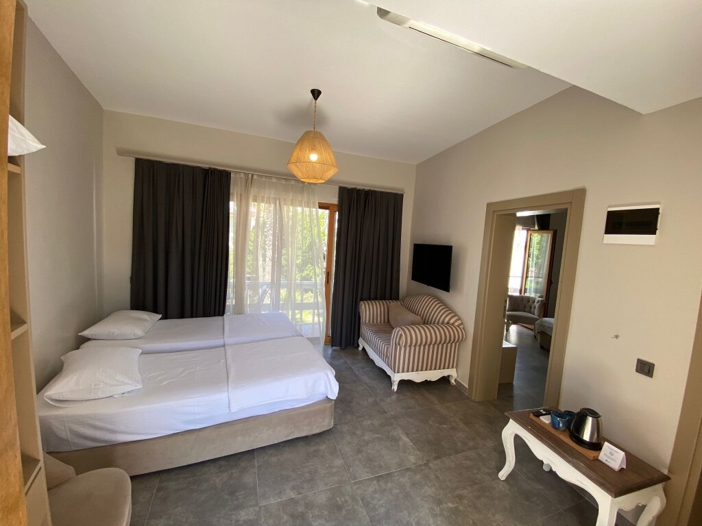 Suite Room With Balcony