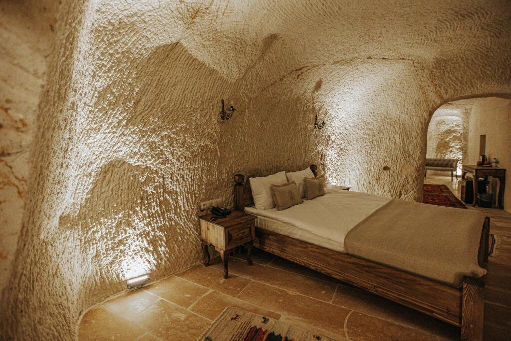 Cave Suites