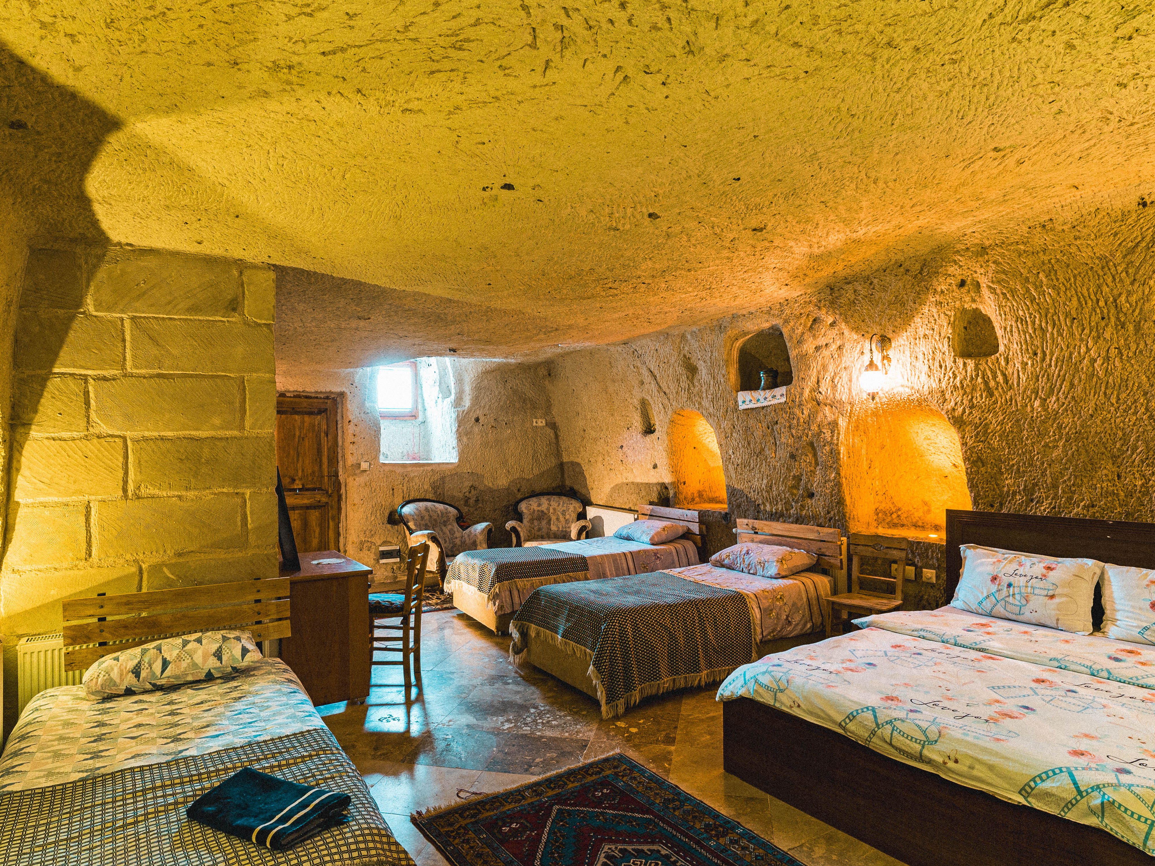 Aile Cave Suit Odası