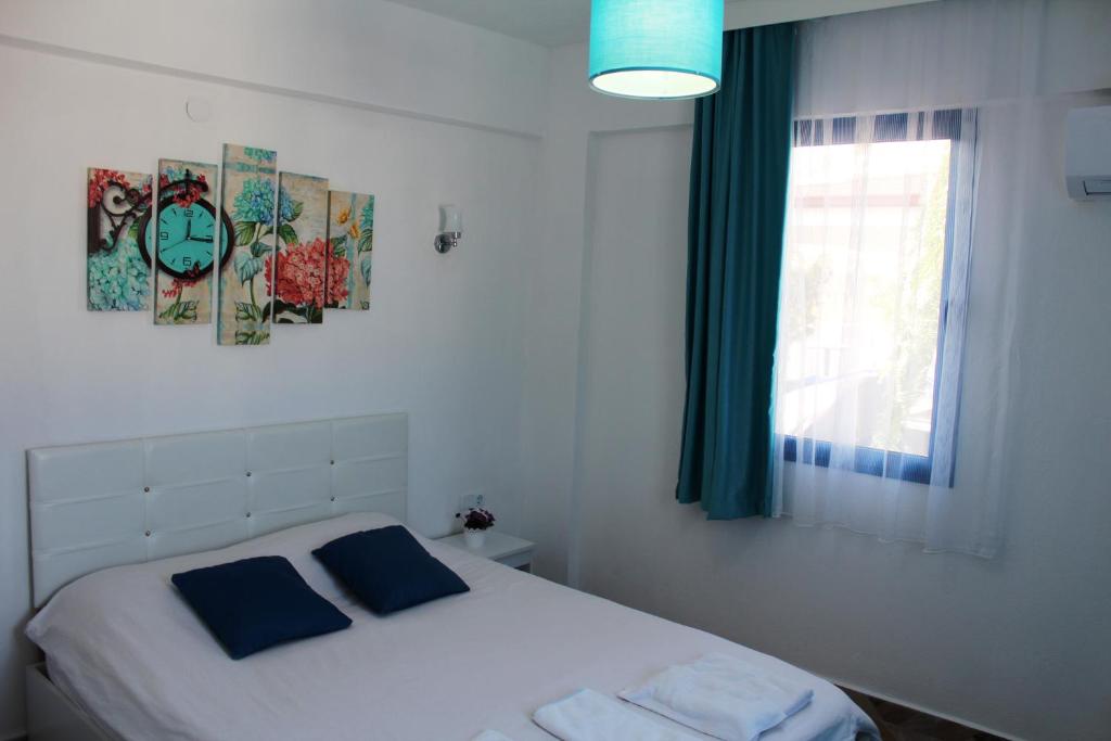 Standard Room, Pool View