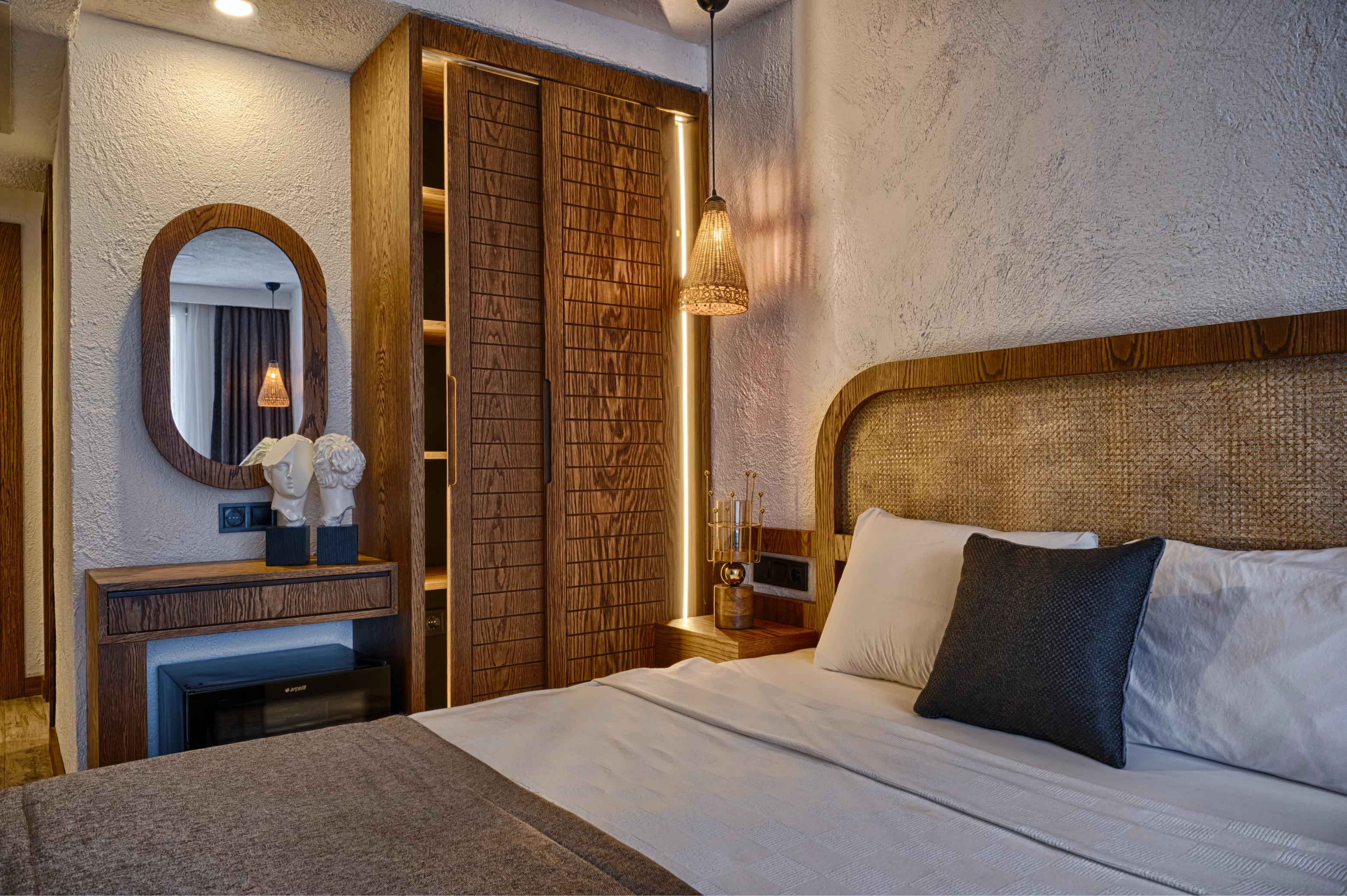 Standard Room, Land View