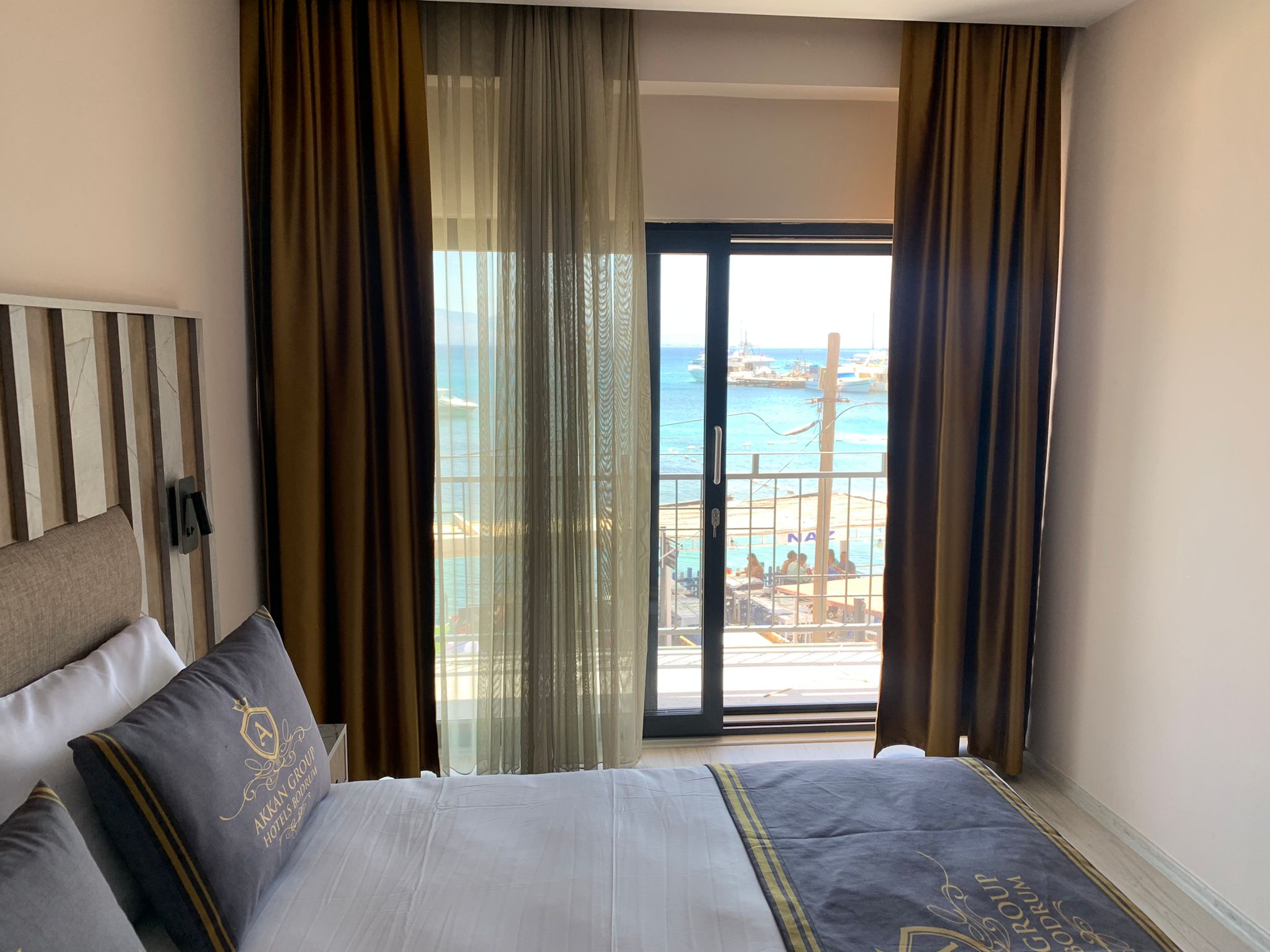 By Akkan Otel