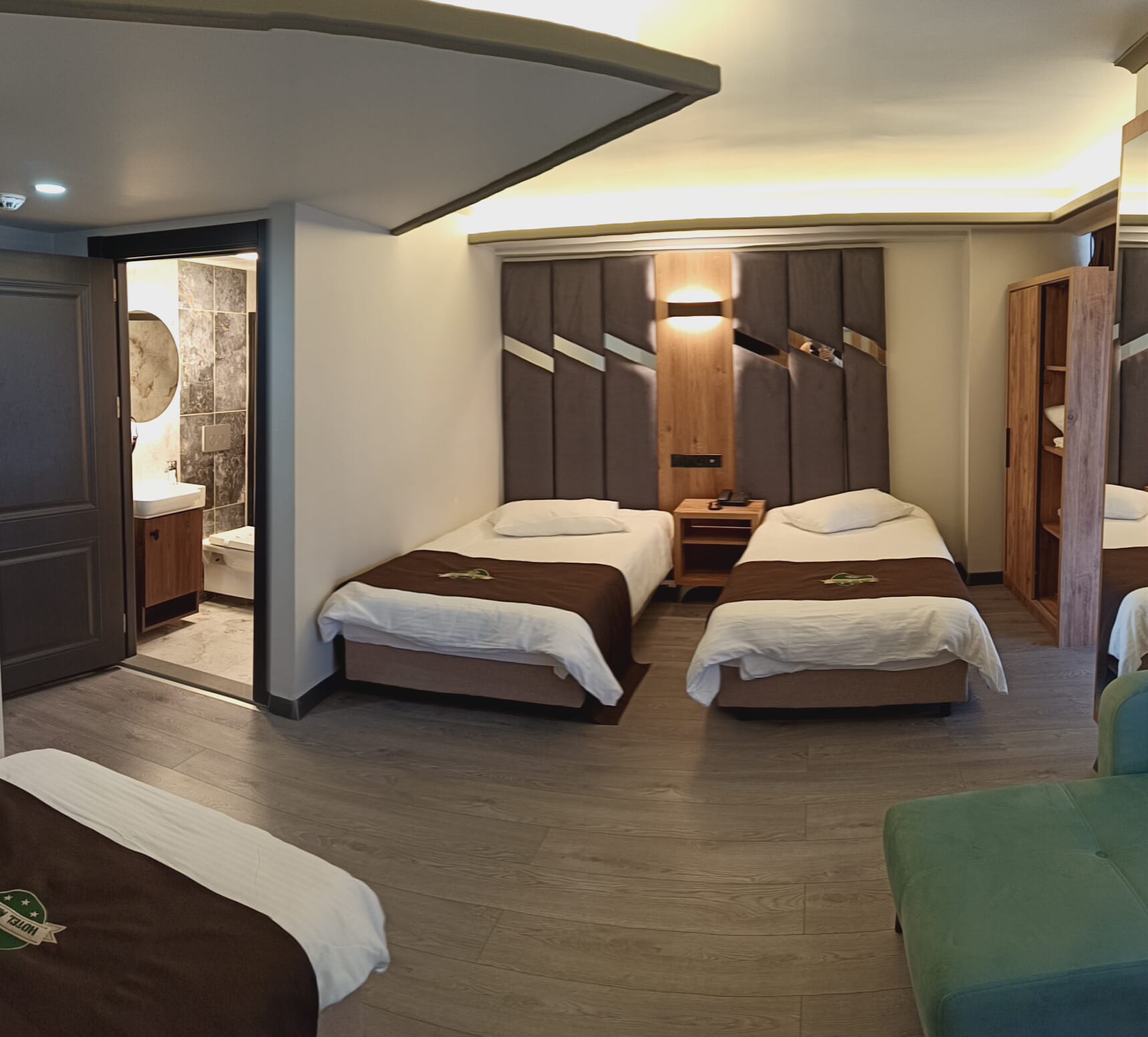 Junior Suite Room