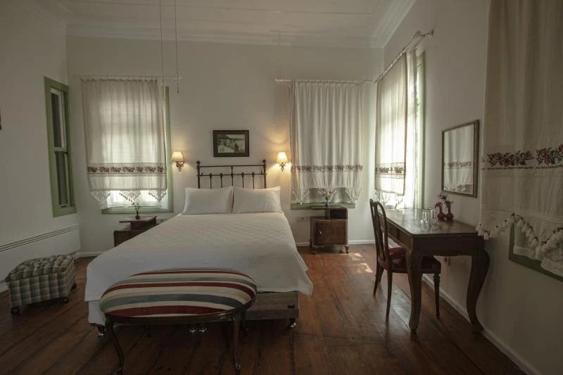 Large Grand Room