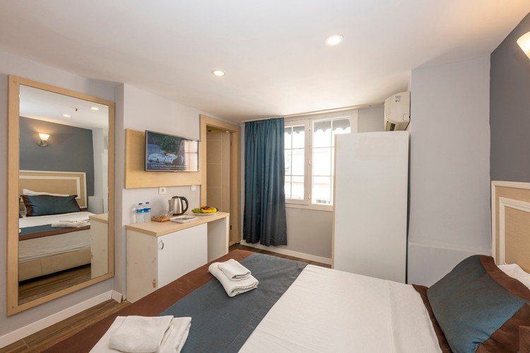 Legend Tulip Hotel