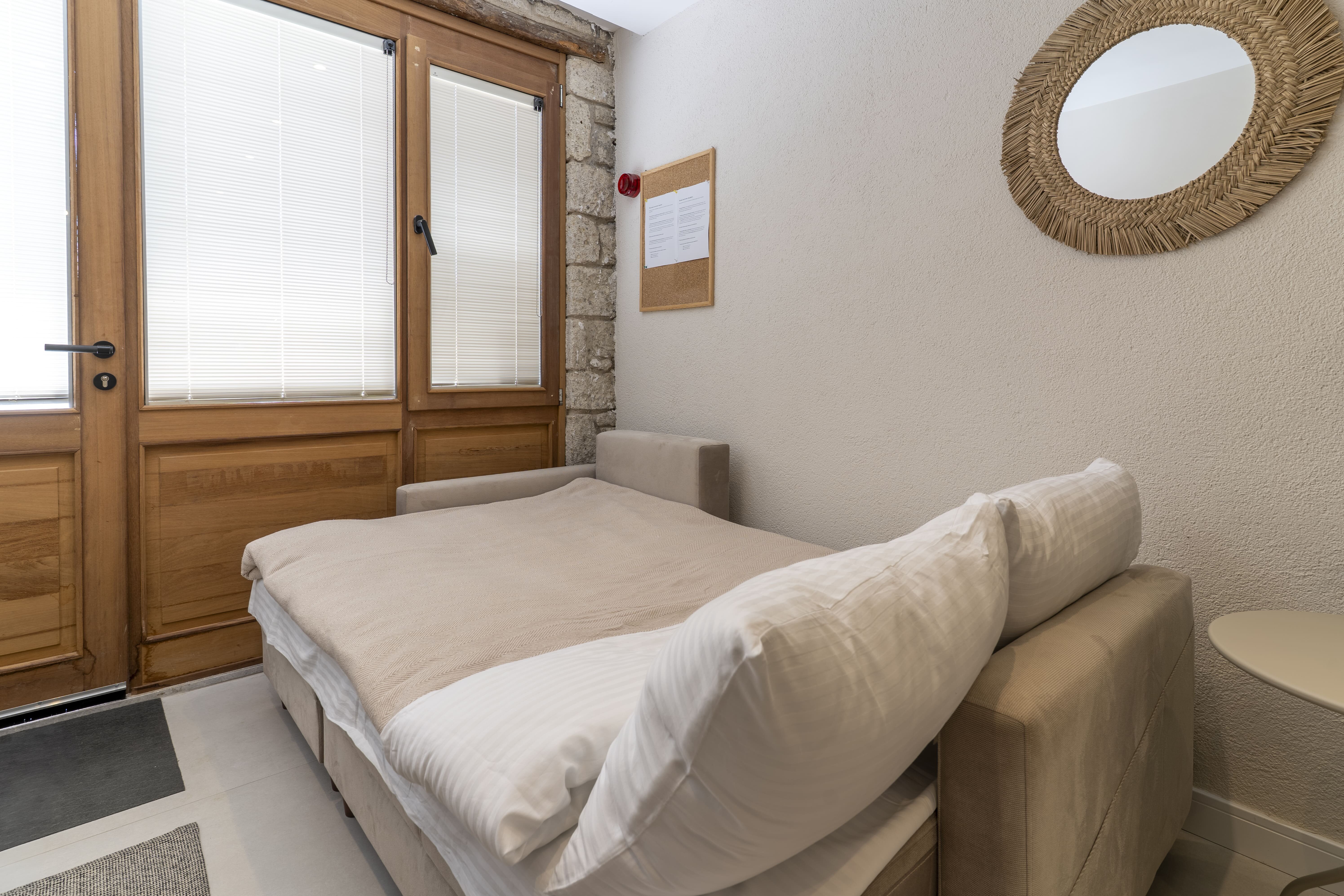 Naro Suites 2