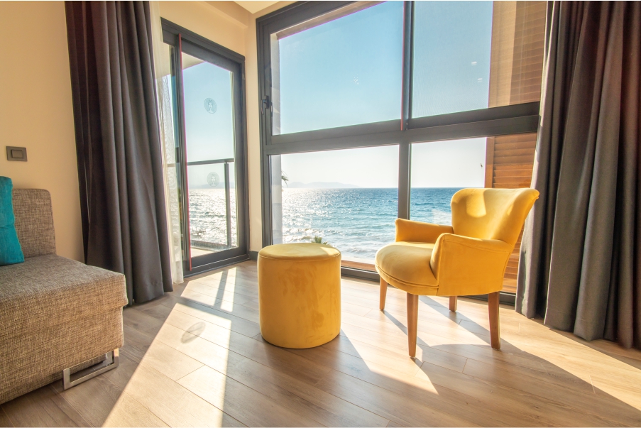 Maia Luxury Beach & Spa Hotel King Suite Oda