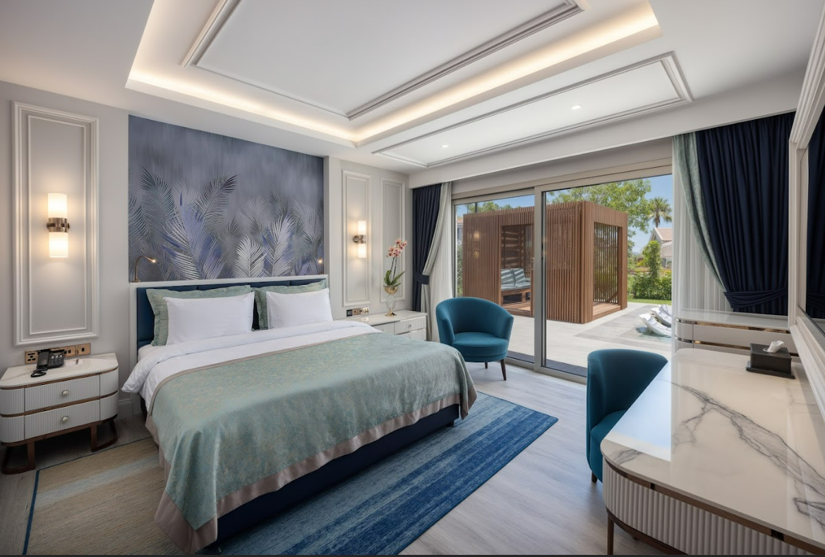 Swim Up King Villa