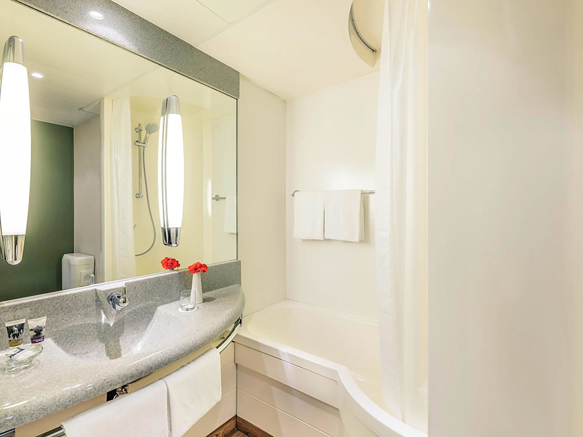 Mercure İstanbul West Hotel