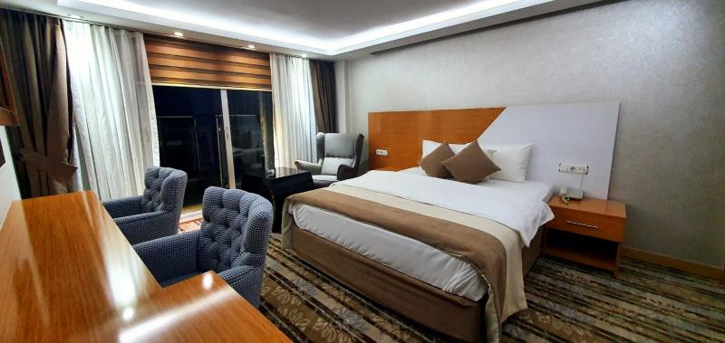 Bulvar Hotel