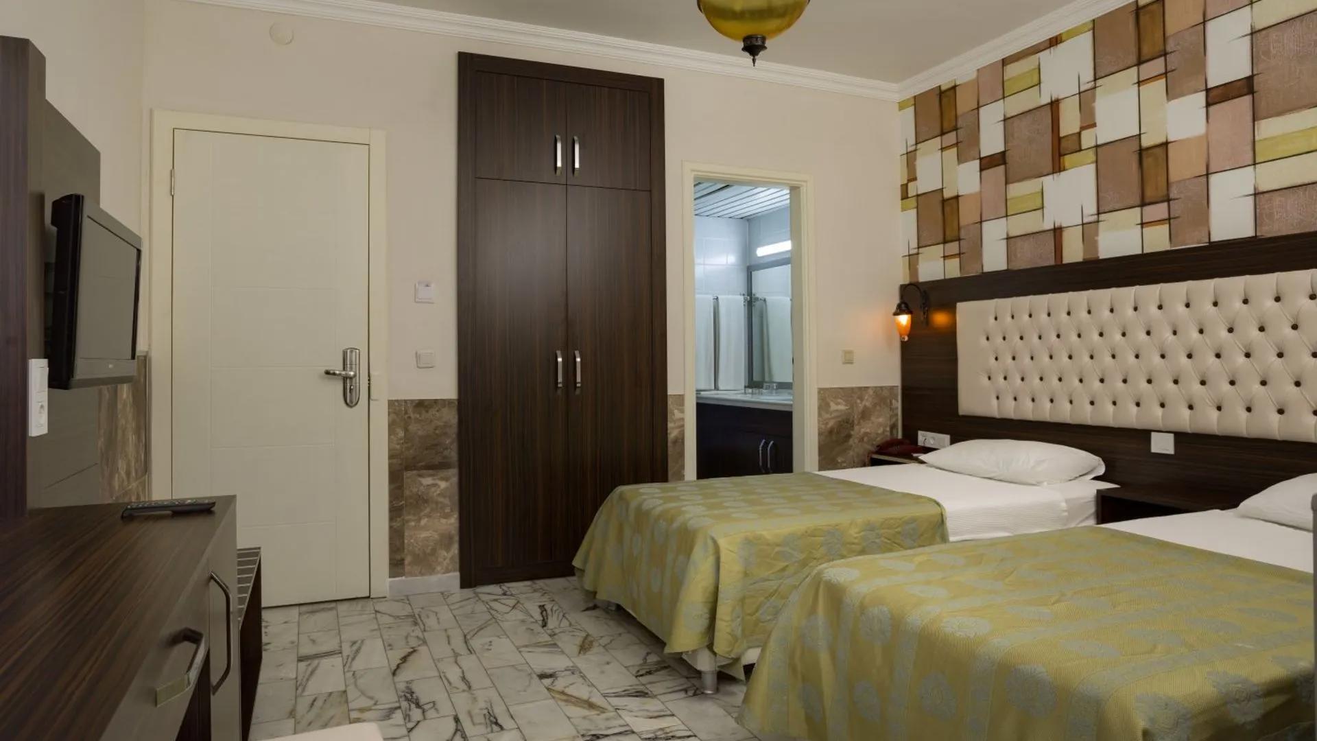 Mg Club Akman Beach Hotel