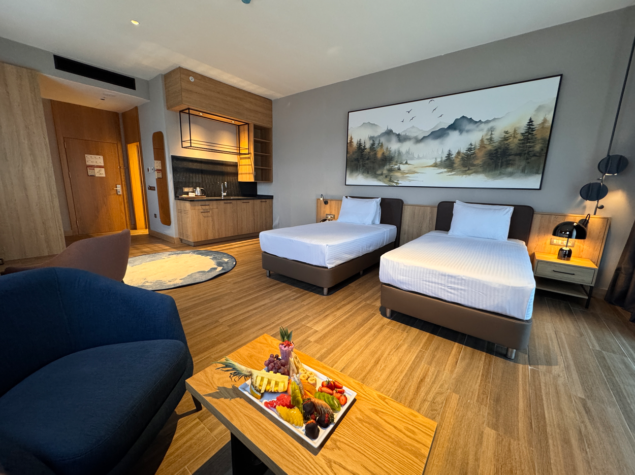 Grand Deluxe Twin Room