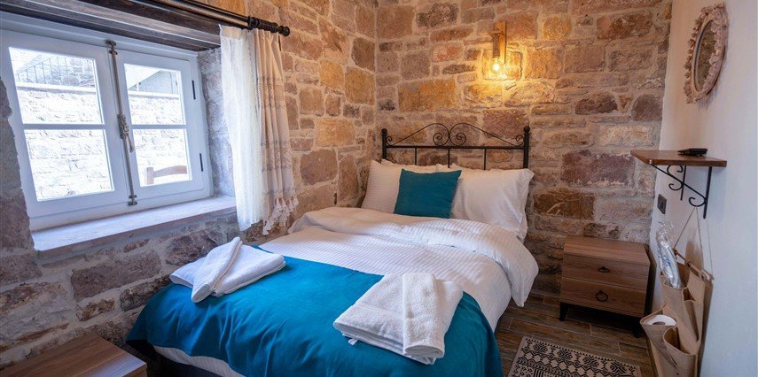 Cunda Alesta Otel