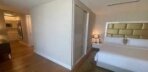 Deluxe Room w/ Kitchenette Görseli