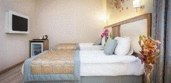 Fatih Hotel Corner · 50
