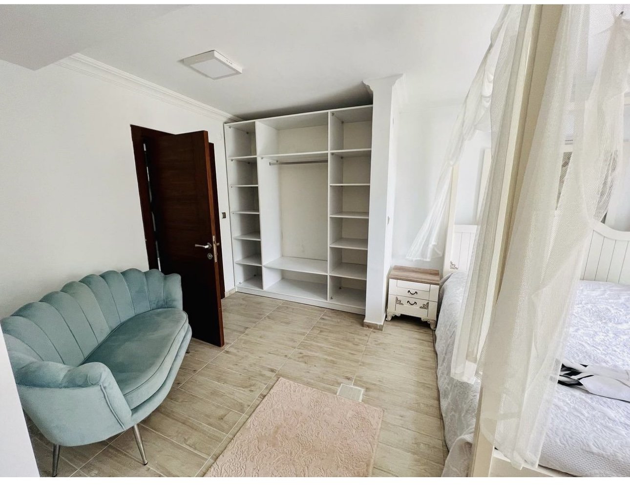 Ellawilla Suite House