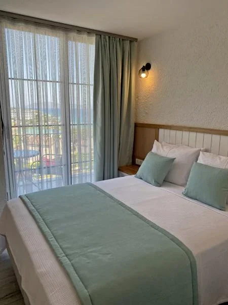 Vahide Dalyan +12 Adult Only galeri 3