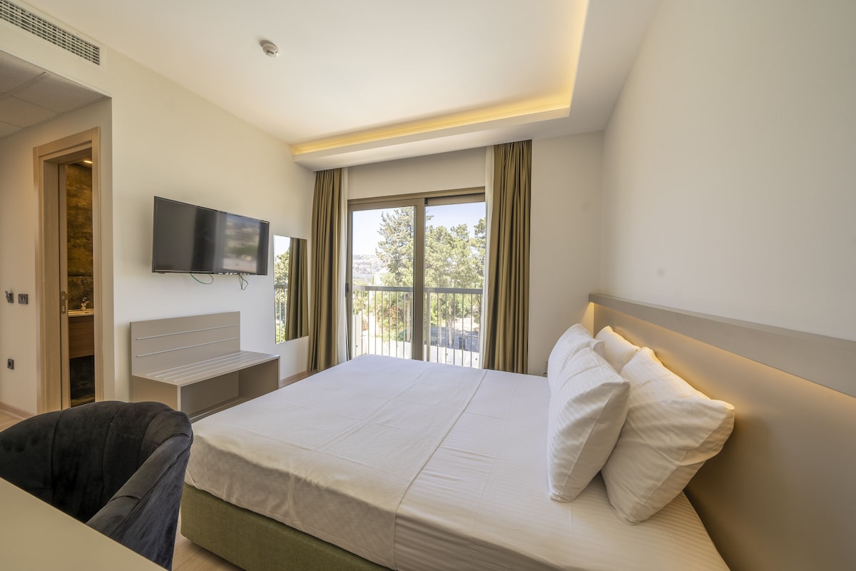 Olive Tree Hotel