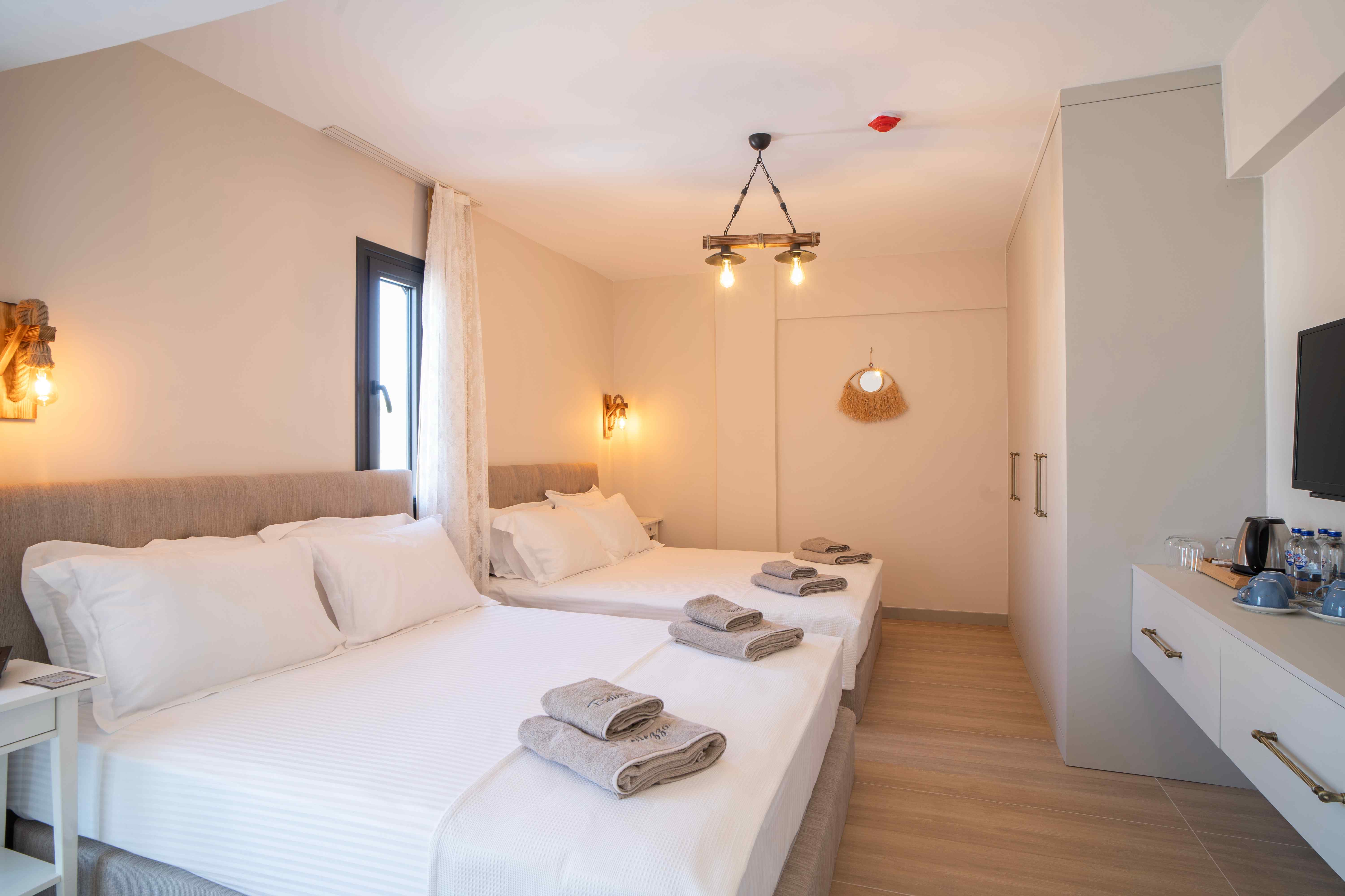 King Suite Room (Balcony)
