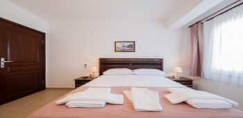 Bozcaada Albatros Otel