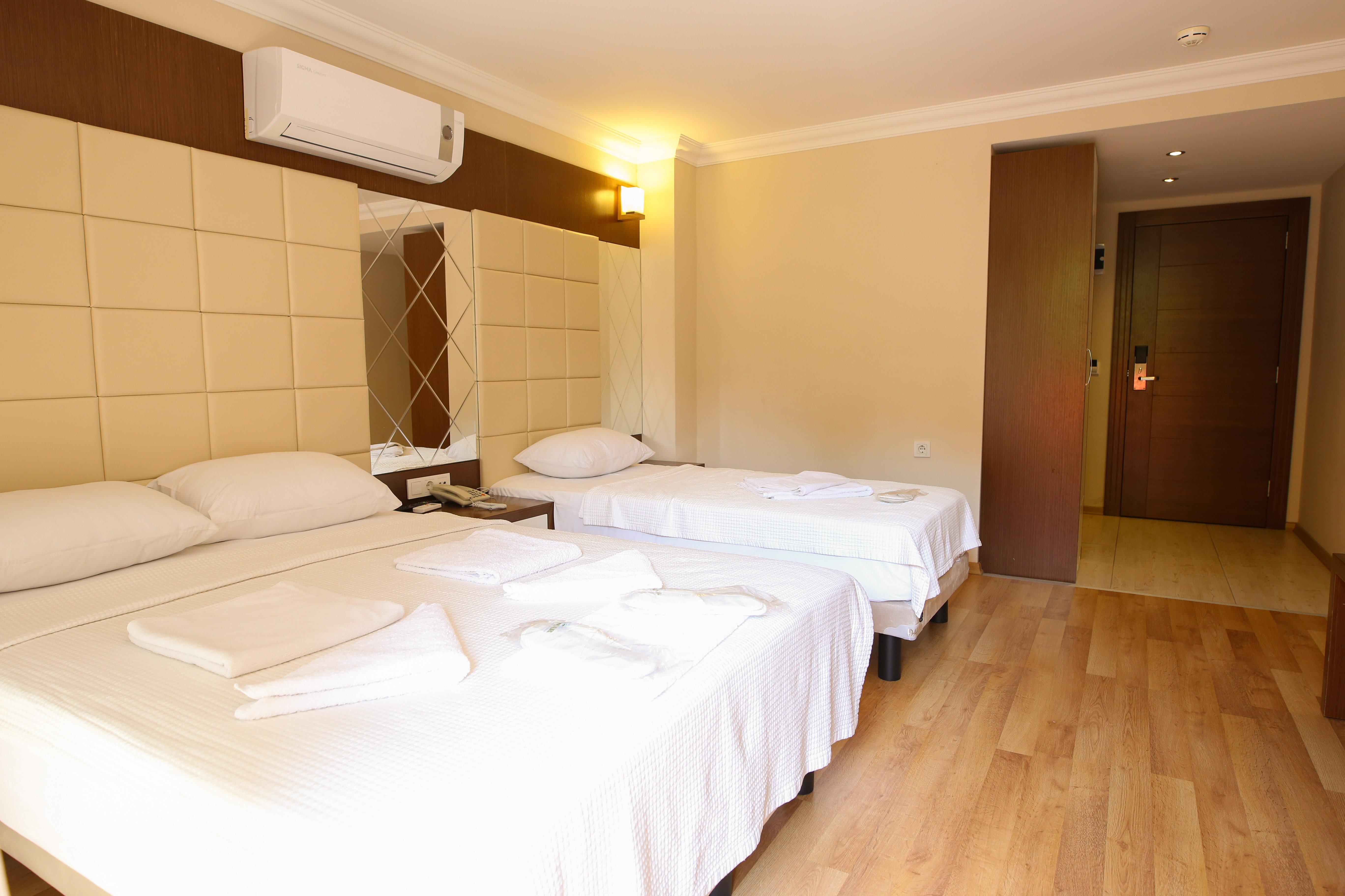 Yuvarlakçay Çınar Otel · 7