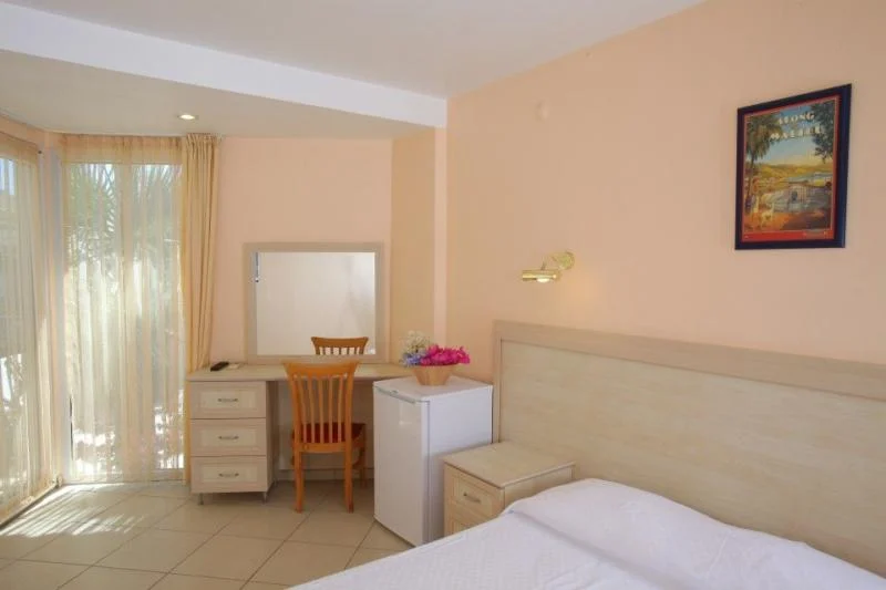 Catamaran Otel