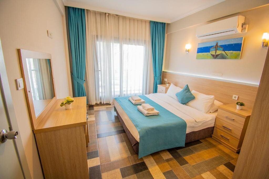 M Suite Hotel